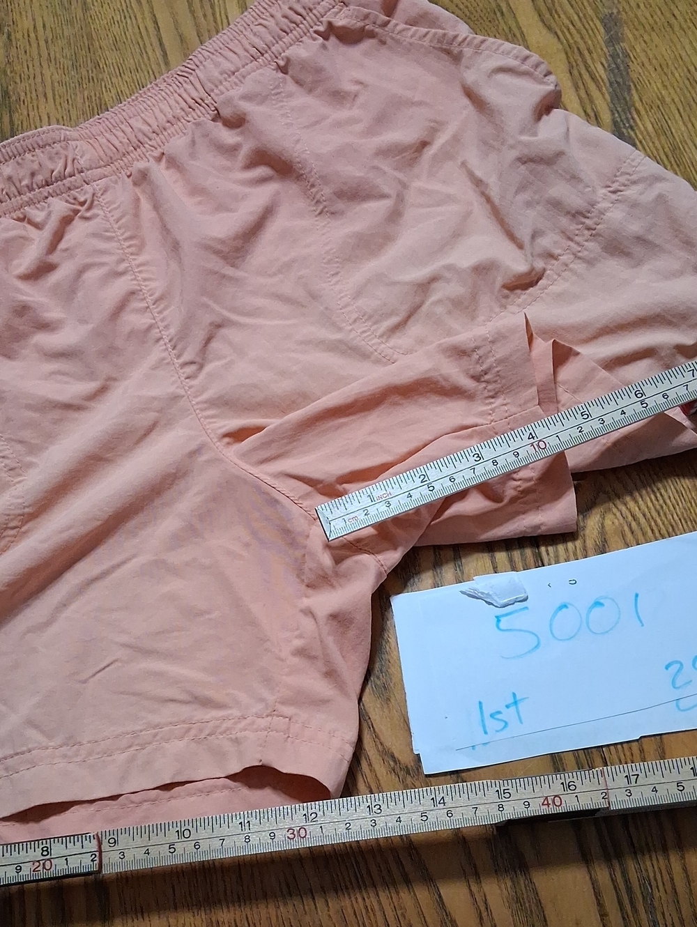 COLUMBIA Womens Shorts MEDIUM PEACH CORAL Used Outdoors NYLON - Picture 2 of 5